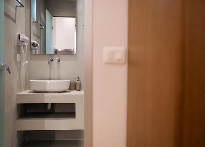 Stefaneli Apart-hotel Himare