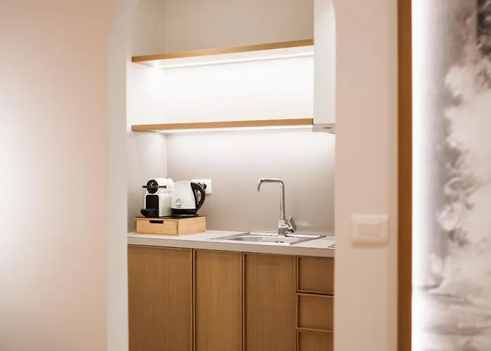 Stefaneli מלון דירות הימארה