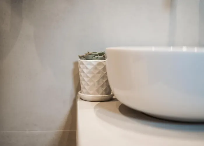 Stefaneli Aparthotel 3*